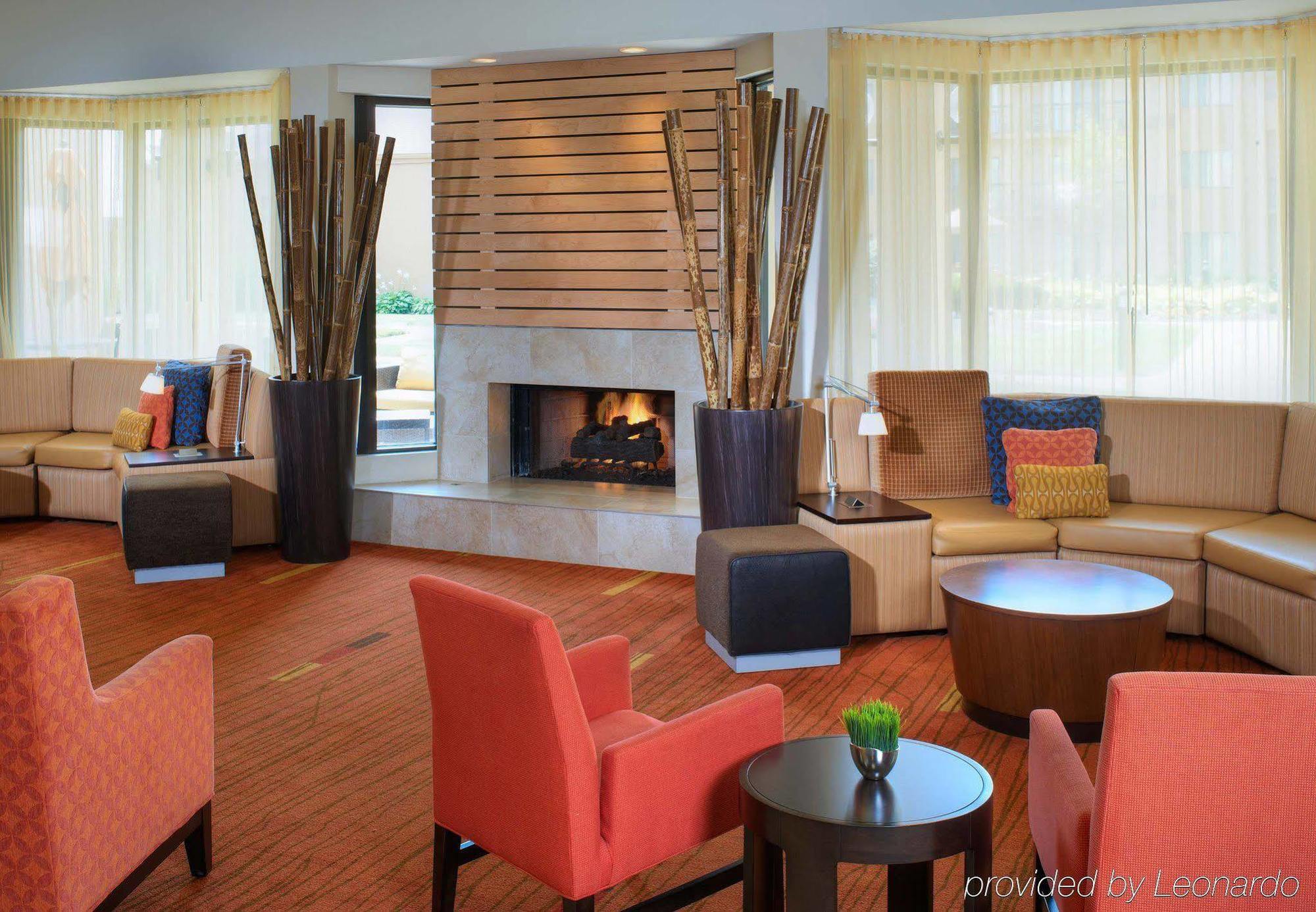 Courtyard By Marriott Indianapolis Airport Hotel Eksteriør billede