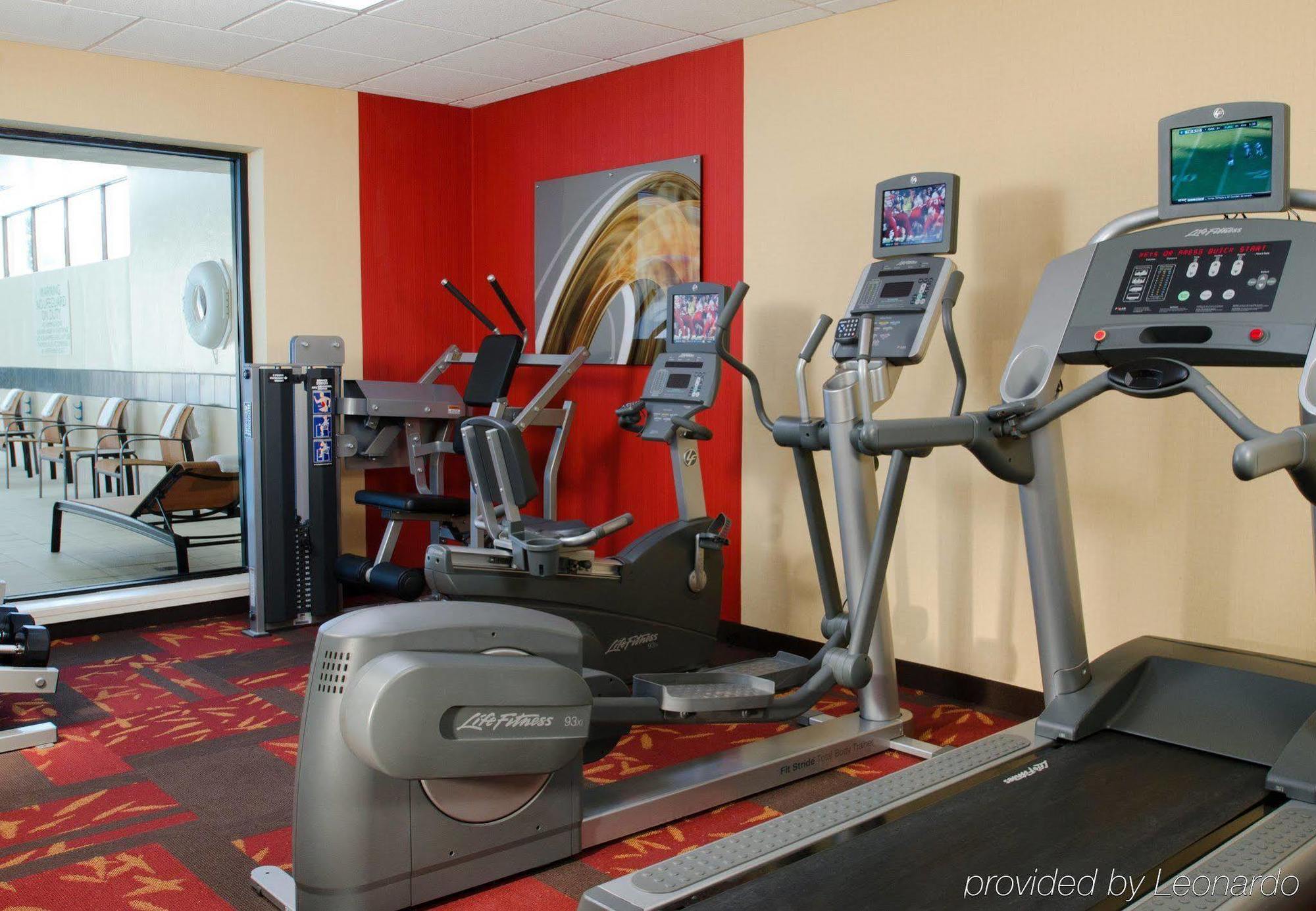 Courtyard By Marriott Indianapolis Airport Hotel Eksteriør billede