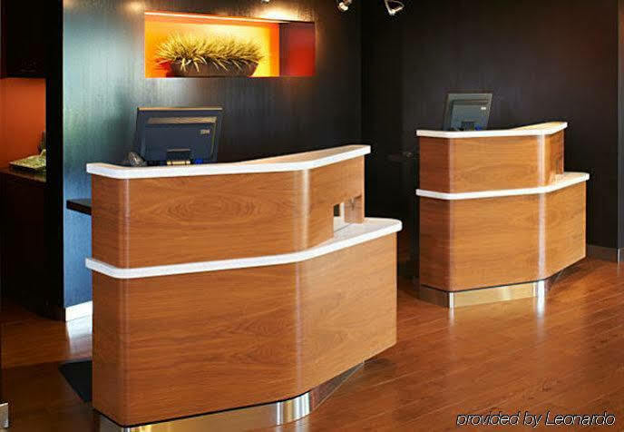 Courtyard By Marriott Indianapolis Airport Hotel Eksteriør billede