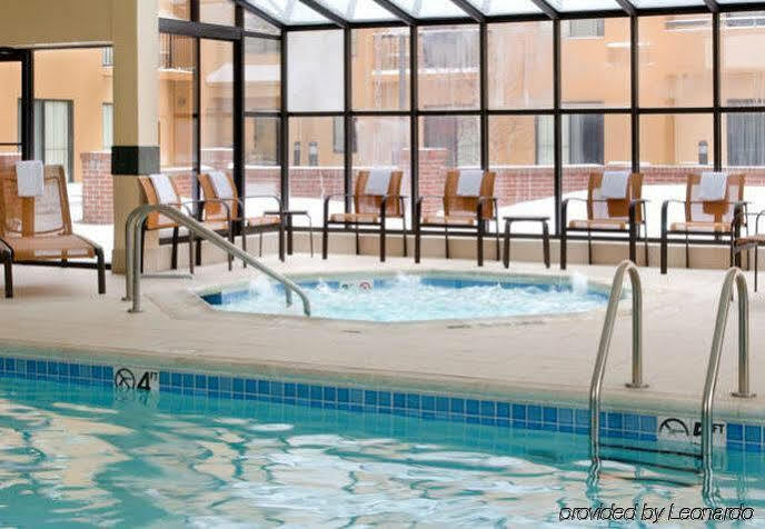 Courtyard By Marriott Indianapolis Airport Hotel Eksteriør billede